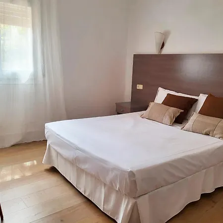 Hotel Medium Montecarlo Palafrugell Room photo