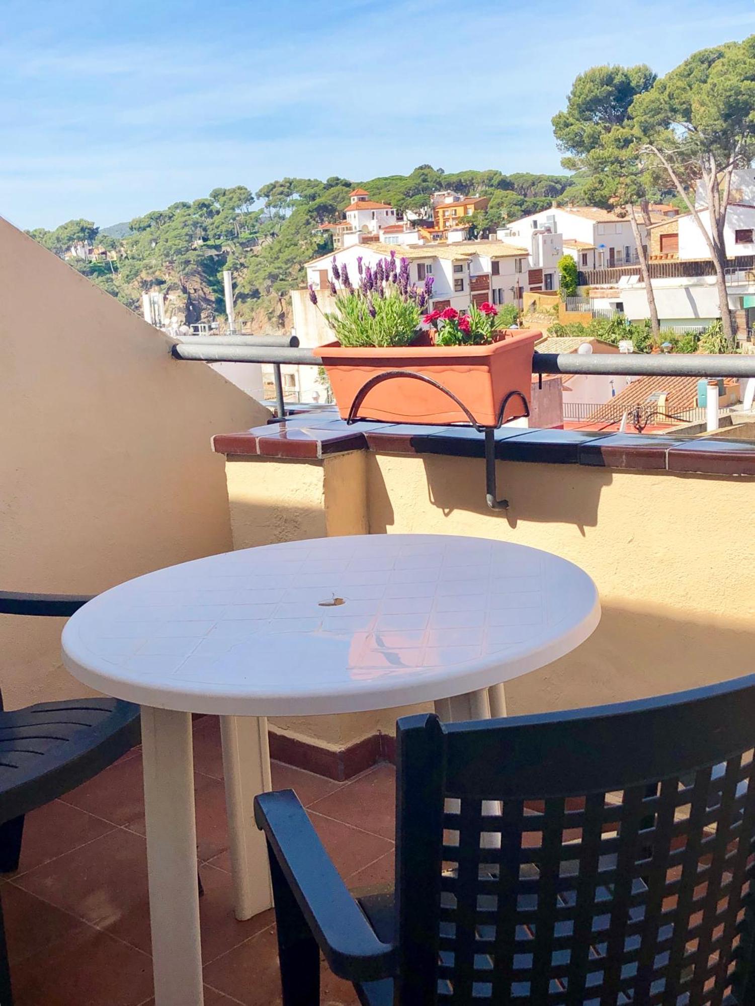 Montecarlo * Palafrugell
